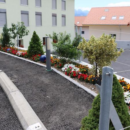 Hotel Restaurant Roessli Uetendorf Eksteriør billede